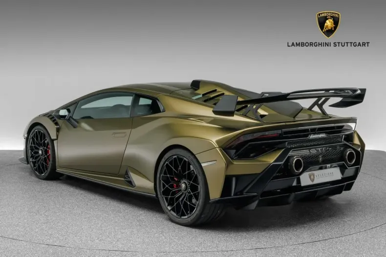 Lamborghini Huracán din 2023 cu 5.300 km - oferta LAM155399 - foto 4