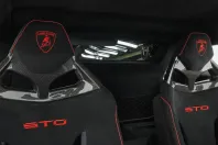 Lamborghini Huracán din 2023 cu 5.300 km - oferta LAM155399 - foto 12