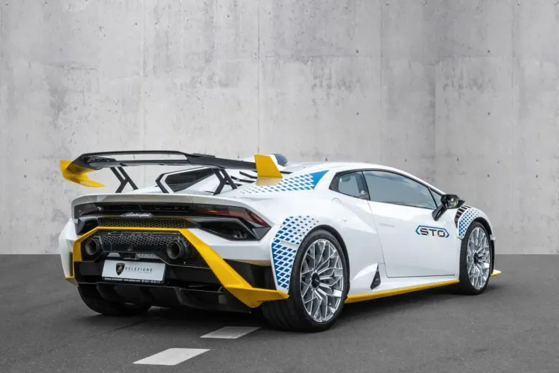 Lamborghini Huracán din 2024 cu 2.015 km - oferta LAM155400 - foto 2