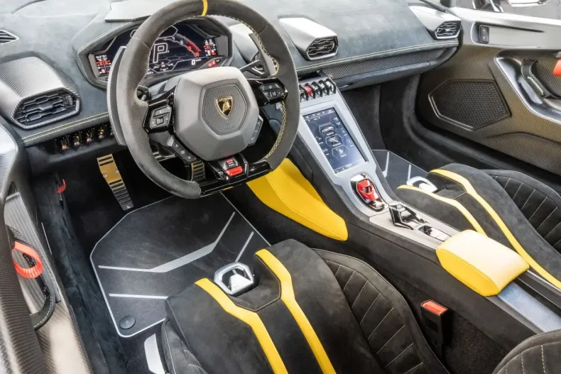 Lamborghini Huracán din 2024 cu 2.015 km - oferta LAM155400 - foto 10