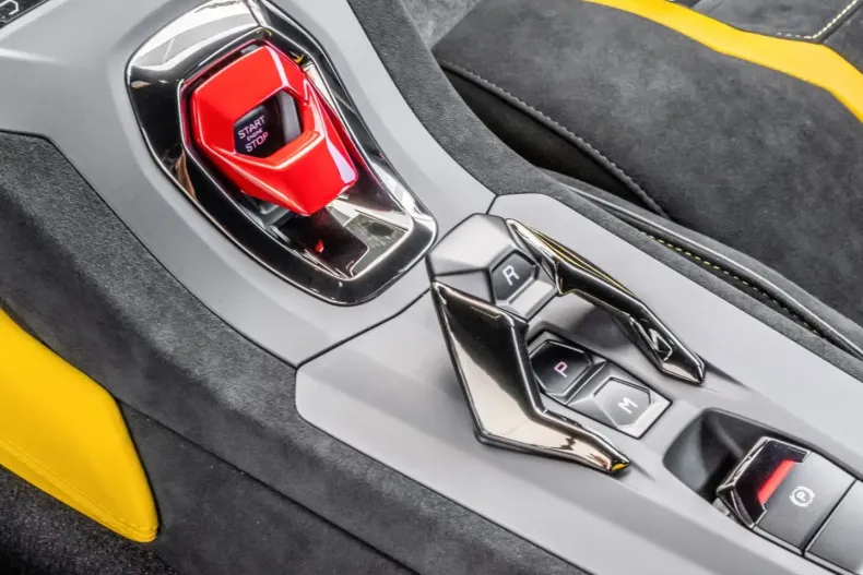 Lamborghini Huracán din 2024 cu 2.015 km - oferta LAM155400 - foto 14