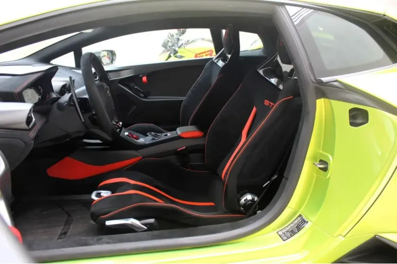 Lamborghini Huracán din 2022 cu 5.000 km - oferta LAM155405 - foto 7