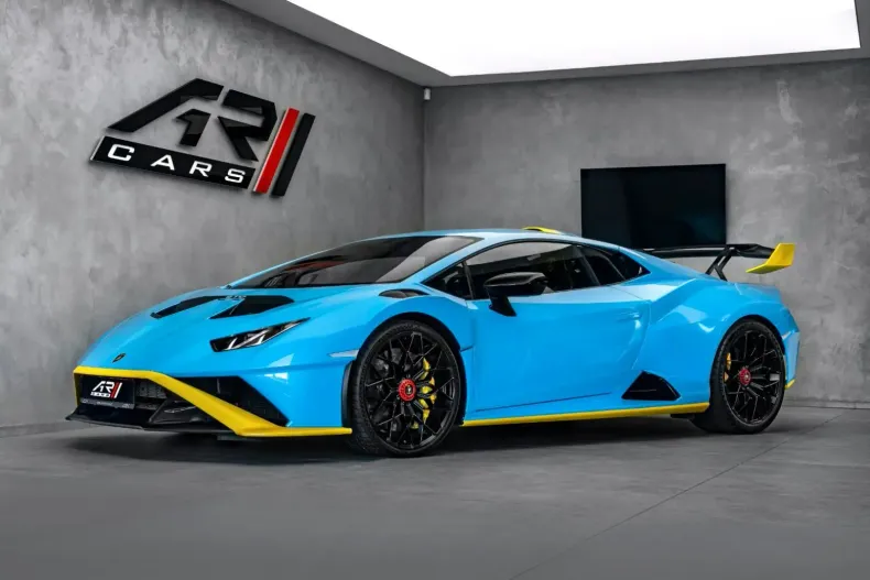 Lamborghini Huracán din 2023 cu 9.950 km - oferta LAM155410 - foto 1