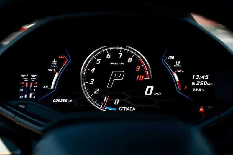 Lamborghini Huracán din 2023 cu 6.300 km - oferta LAM155414 - foto 13