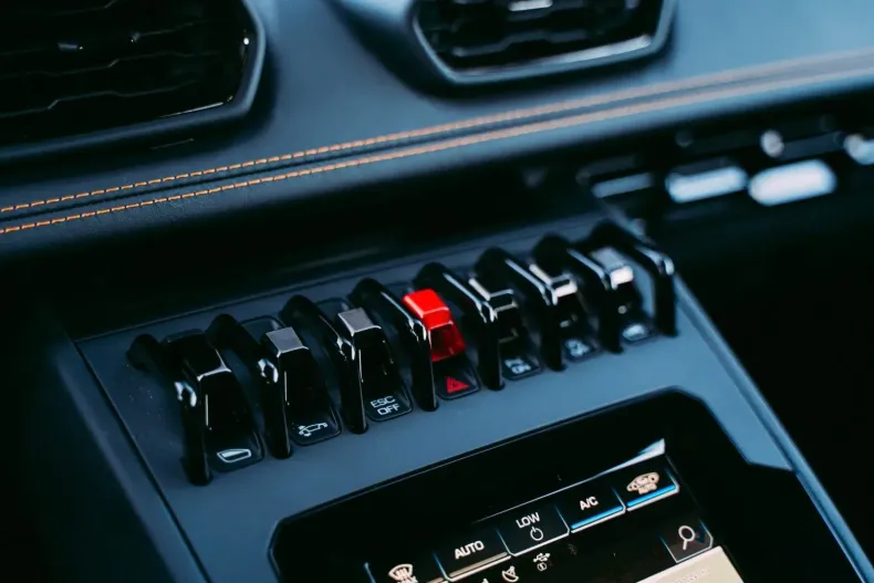 Lamborghini Huracán din 2023 cu 6.300 km - oferta LAM155414 - foto 15