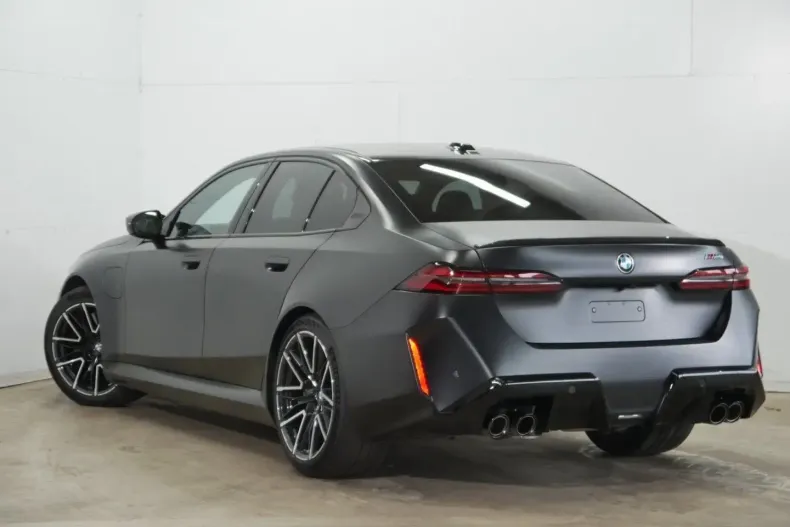 BMW M5 din 2024 cu 7.400 km - oferta BMW155418 - foto 3