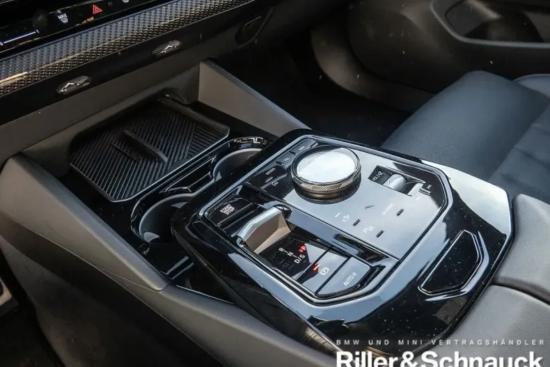 BMW 520 din 2025 cu 25.800 km - oferta BMW155431 - foto 14