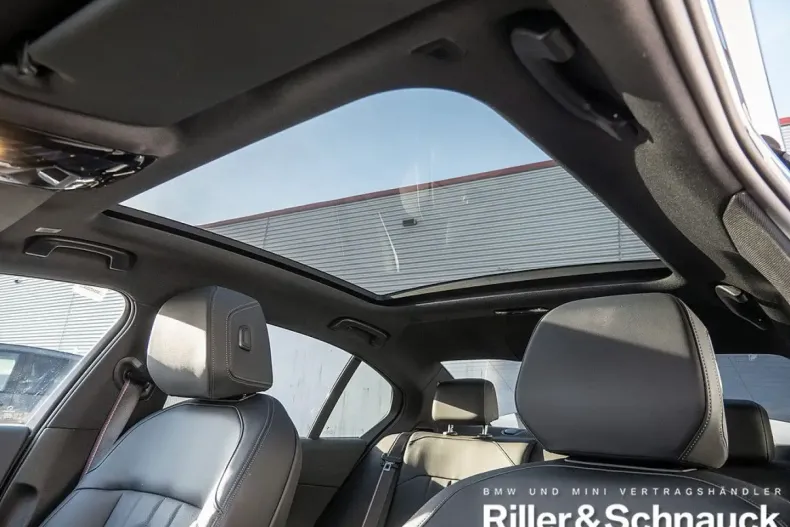 BMW 520 din 2025 cu 25.800 km - oferta BMW155431 - foto 21