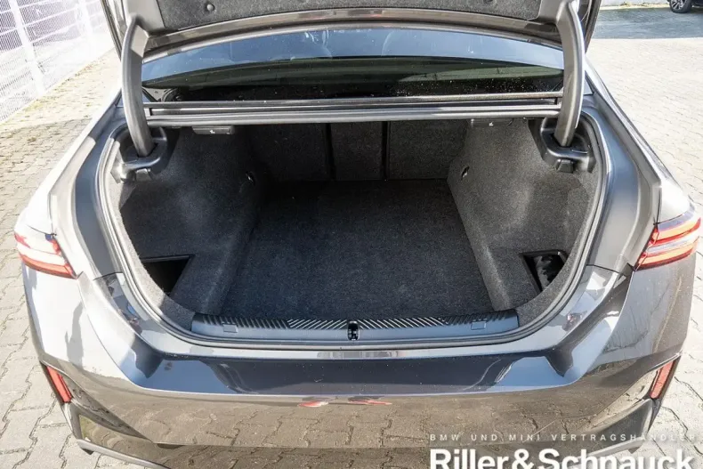 BMW 520 din 2025 cu 25.800 km - oferta BMW155431 - foto 22