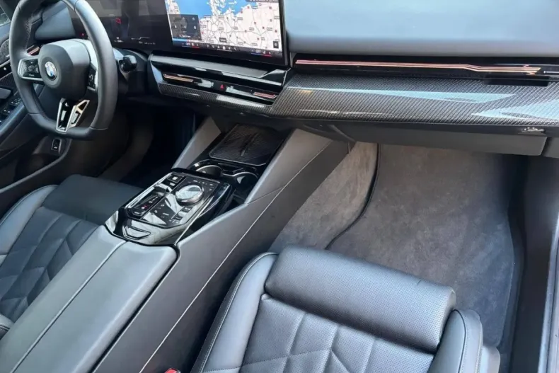 BMW 520 din 2025 cu 22.637 km - oferta BMW155435 - foto 6