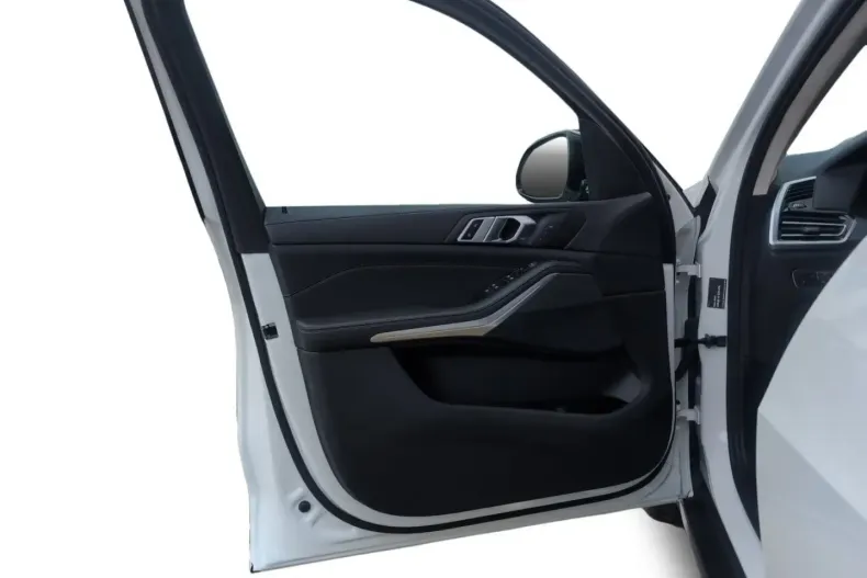 BMW X5 din 2022 cu 83.032 km - oferta BMW155444 - foto 17