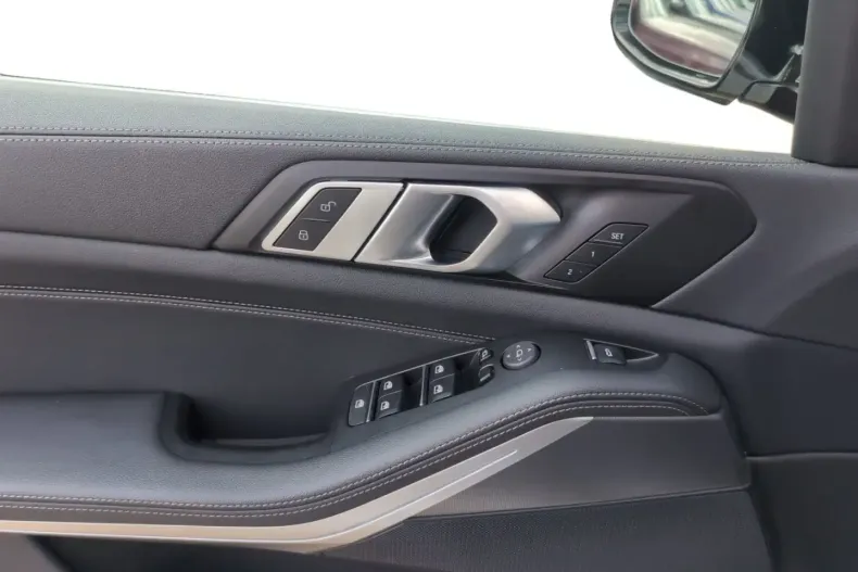 BMW X5 din 2022 cu 83.032 km - oferta BMW155444 - foto 26