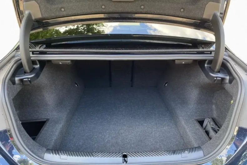 BMW 520 din 2024 cu 16.262 km - oferta BMW155451 - foto 10