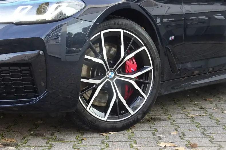 BMW 530 din 2022 cu 57.928 km - oferta BMW155452 - foto 3