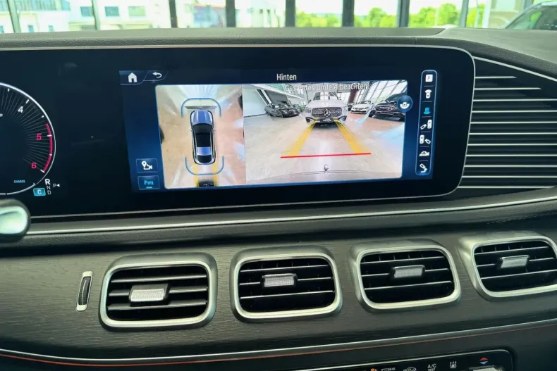 Mercedes-Benz GLE 450 din 2024 cu 3.200 km - oferta MER155476 - foto 13