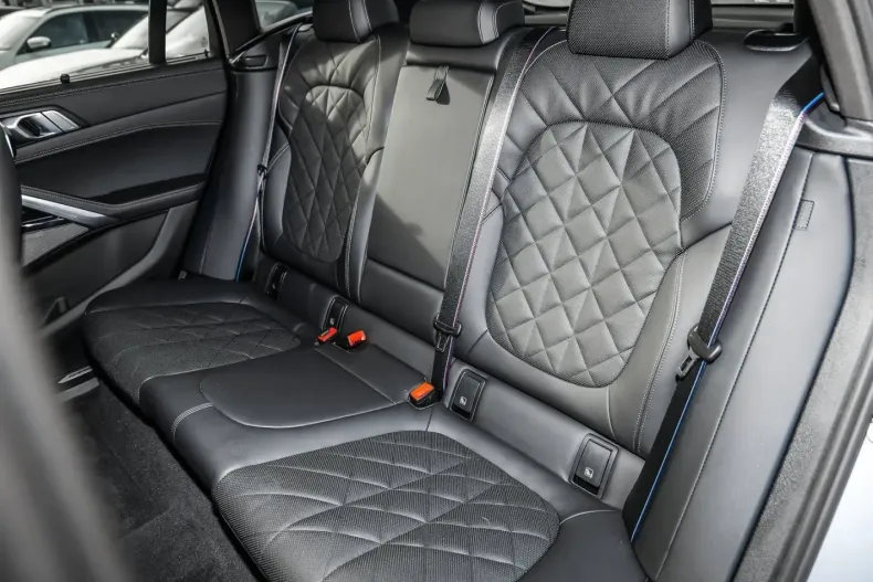 BMW X6 din 2024 cu 46.324 km - oferta BMW155485 - foto 12