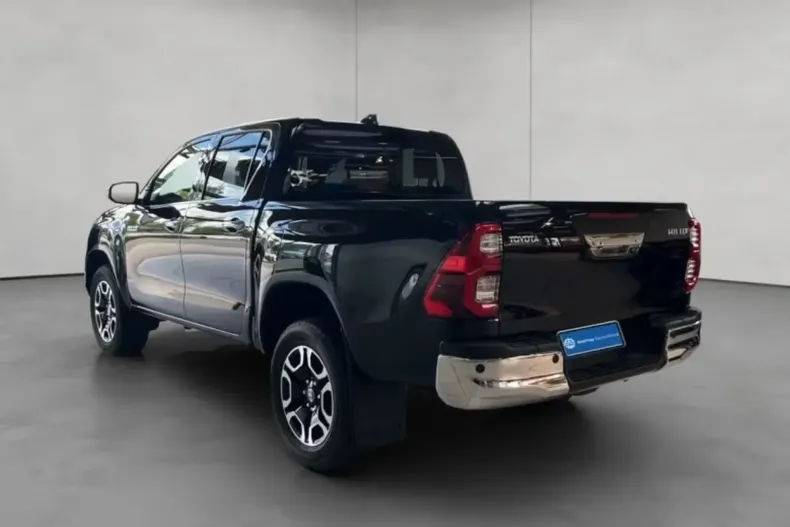 Toyota Hilux din 2025 cu 60 km - oferta TOY155490 - foto 5