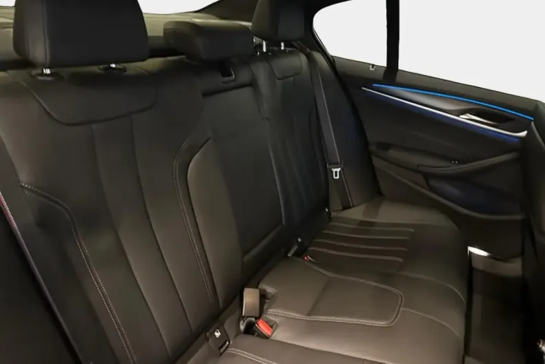 BMW 545 din 2022 cu 29.900 km - oferta BMW155491 - foto 16