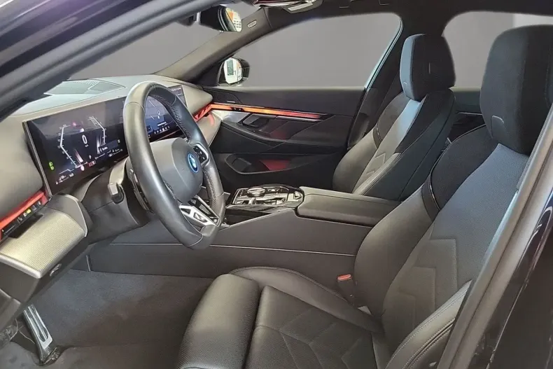 BMW 550 din 2024 cu 26.598 km - oferta BMW155501 - foto 7
