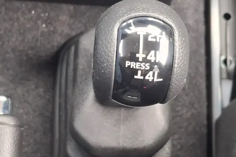 Suzuki Jimny din 2025 cu 37 km - oferta SUZ155502 - foto 21