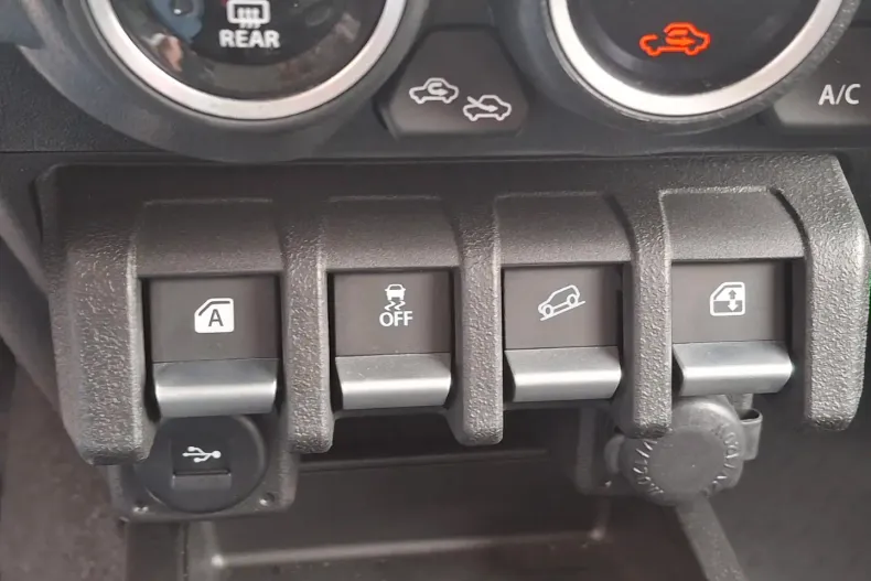 Suzuki Jimny din 2025 cu 37 km - oferta SUZ155502 - foto 23