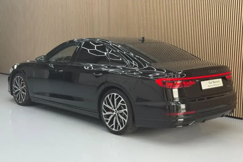 Audi A8 din 2021 cu 73.600 km - oferta AUD155505 - foto 4