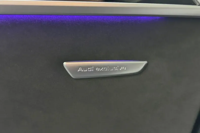 Audi A8 din 2021 cu 73.600 km - oferta AUD155505 - foto 10