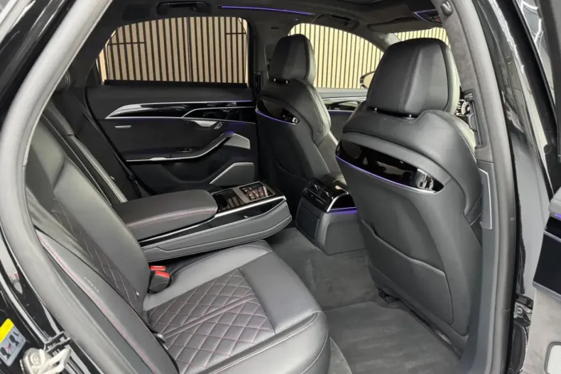 Audi A8 din 2021 cu 73.600 km - oferta AUD155505 - foto 16