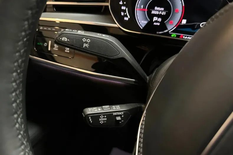 Audi A8 din 2021 cu 89.000 km - oferta AUD155506 - foto 28