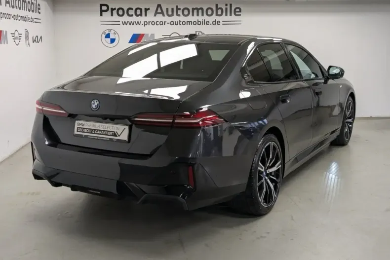 BMW 550 din 2024 cu 66.960 km - oferta BMW155509 - foto 5