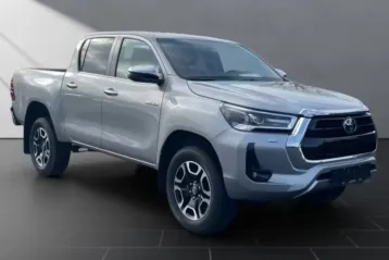 Toyota Hilux din 2025 - oferta TOY155520