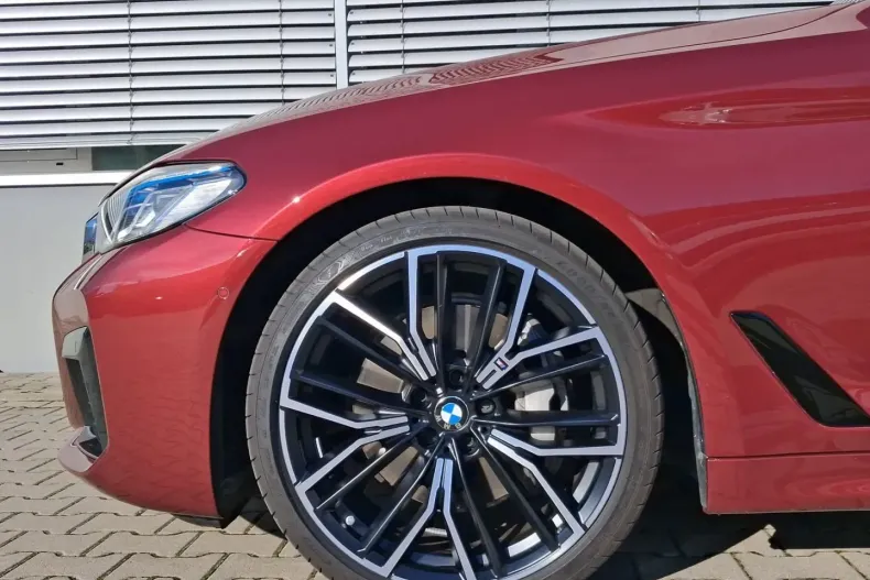 BMW 540 din 2022 cu 28.990 km - oferta BMW155528 - foto 3