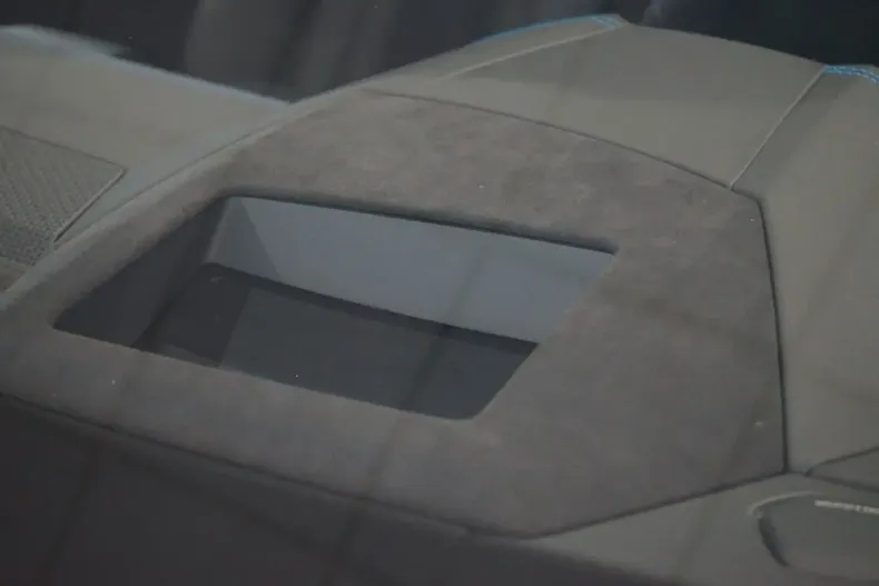 Lamborghini Urus din 2023 cu 6.950 km - oferta LAM155530 - foto 17