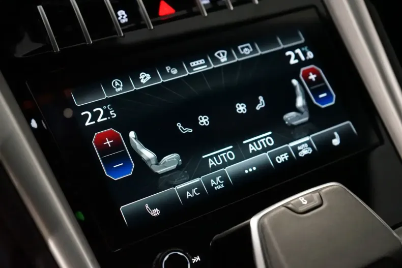 Lamborghini Urus din 2023 cu 6.950 km - oferta LAM155530 - foto 30