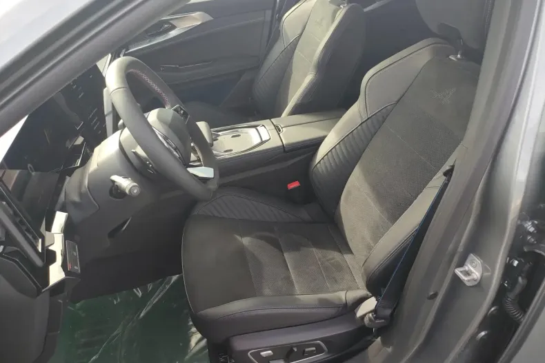 Renault Rafale din 2024 cu 2.050 km - oferta REN155534 - foto 11