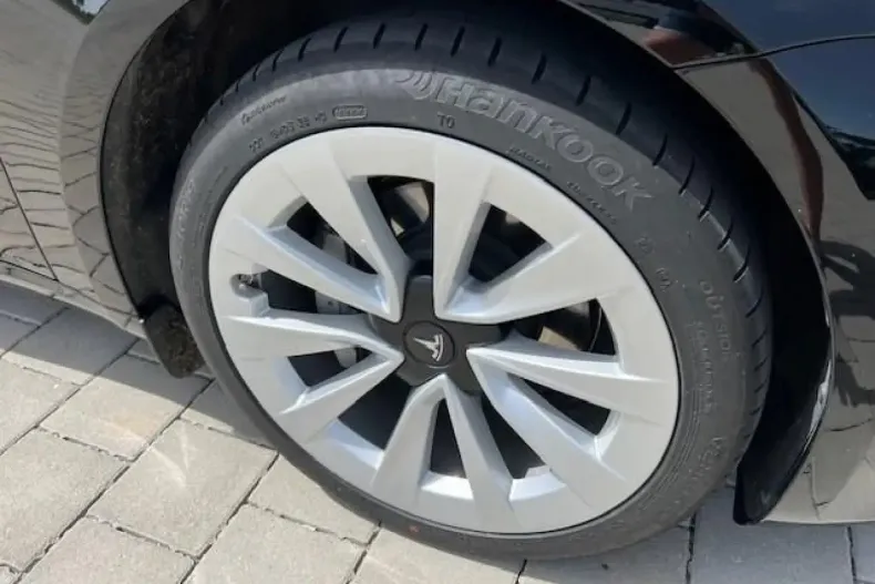 Tesla Model 3 din 2022 cu 25.900 km - oferta TES155557 - foto 7