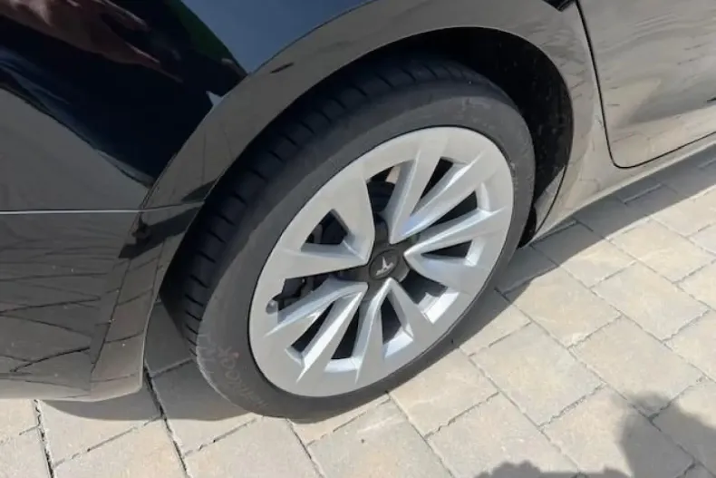 Tesla Model 3 din 2022 cu 25.900 km - oferta TES155557 - foto 8