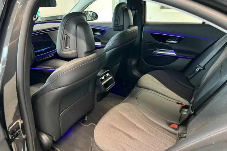 Mercedes-Benz E 220 din 2024 cu 20.000 km - oferta MER155559 - foto 10