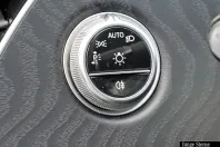 Mercedes-Benz E 220 din 2024 cu 18.839 km - oferta MER155561 - foto 14