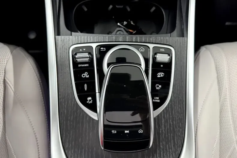 Mercedes-Benz G 63 AMG din 2023 cu 24.500 km - oferta MER155562 - foto 19