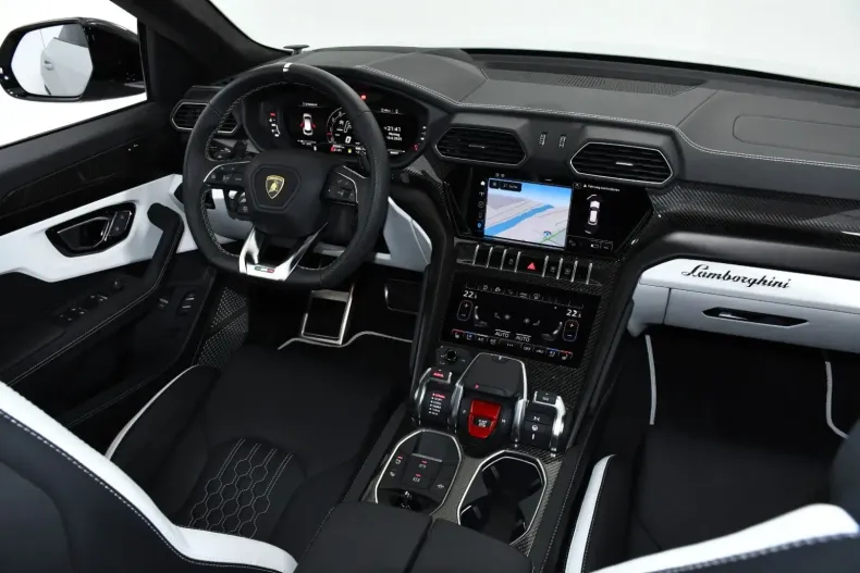 Lamborghini Urus din 2023 cu 20.000 km - oferta LAM155564 - foto 13