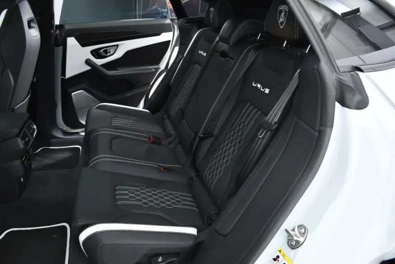 Lamborghini Urus din 2023 cu 20.000 km - oferta LAM155564 - foto 18