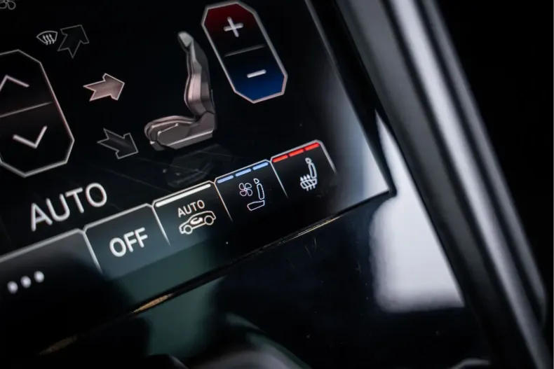 Lamborghini Urus din 2023 cu 57.610 km - oferta LAM155569 - foto 24