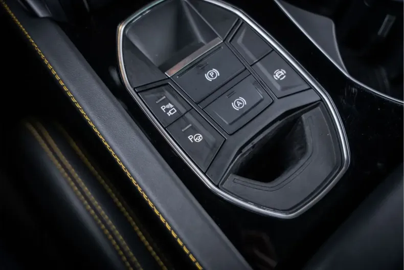 Lamborghini Urus din 2023 cu 57.610 km - oferta LAM155569 - foto 29