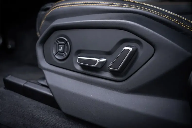 Lamborghini Urus din 2023 cu 57.610 km - oferta LAM155569 - foto 35