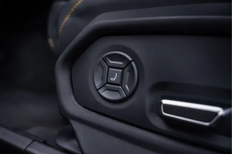 Lamborghini Urus din 2023 cu 57.610 km - oferta LAM155569 - foto 36