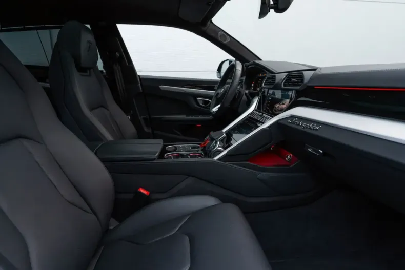 Lamborghini Urus din 2023 cu 62.500 km - oferta LAM155571 - foto 6