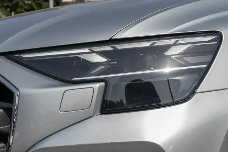 Audi Q8 din 2024 cu 26.076 km - oferta AUD155575 - foto 12