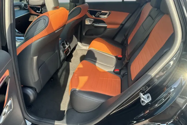 Mercedes-Benz GLC 200 din 2024 cu 27.500 km - oferta MER155576 - foto 10