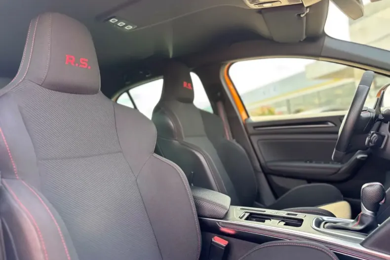 Renault Megane din 2020 cu 83.899 km - oferta REN155584 - foto 21